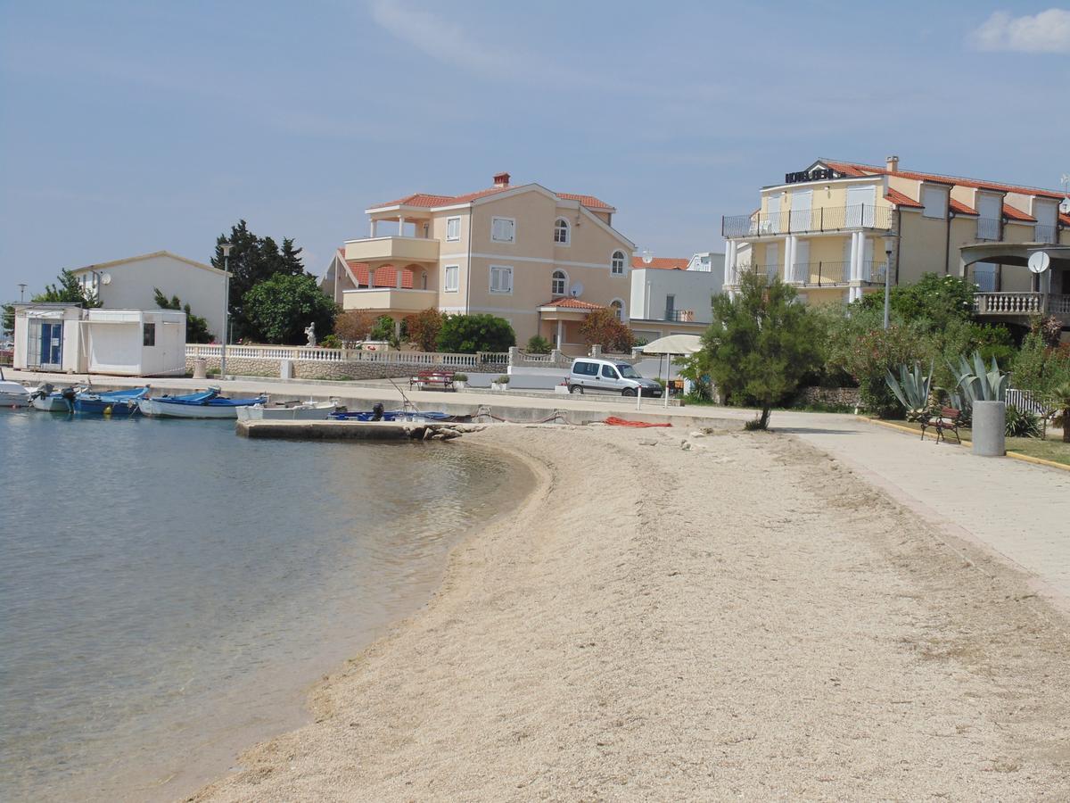 Hotel Beni Vrsi Exteriér fotografie